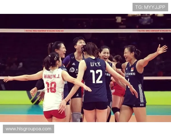 中国女排与意大利激战正酣赛场精彩瞬间回顾与分析