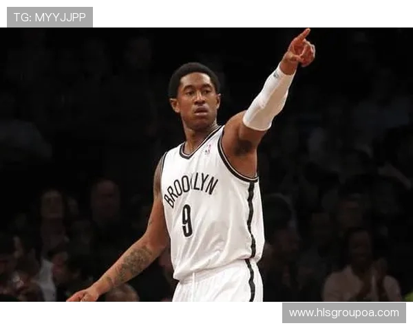 马尚布鲁克斯的篮球之路与辉煌成就解析