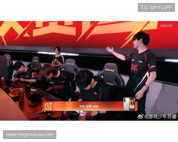 和平精英热议：JDG耐力争议引发玩家热烈讨论与反思